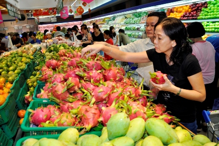 Đua nhau khuyến mãi, giảm giá dịp lễ 2/9 ảnh 1